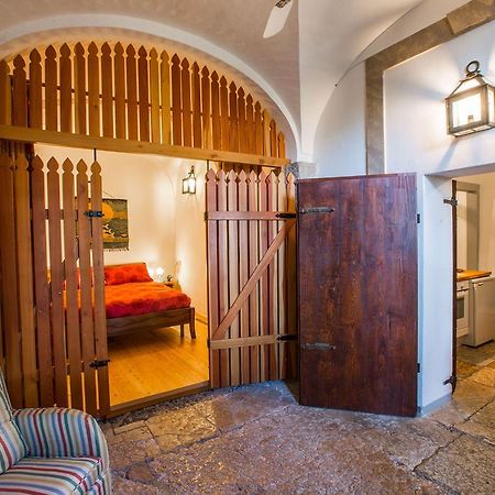 Il Batti apartment water front&private beach Toscolano-Maderno Esterno foto
