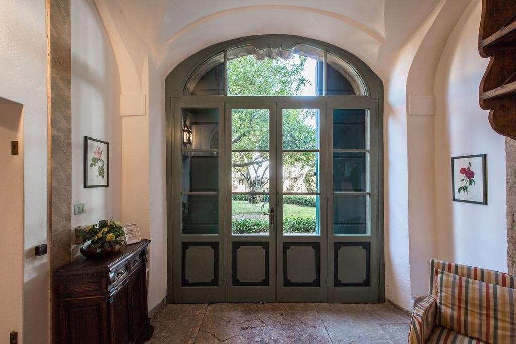 Il Batti apartment water front&private beach Toscolano-Maderno Esterno foto