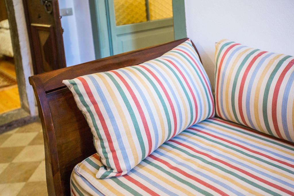 Il Batti apartment water front&private beach Toscolano-Maderno Esterno foto