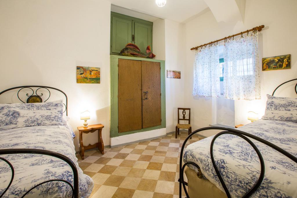 Il Batti apartment water front&private beach Toscolano-Maderno Esterno foto